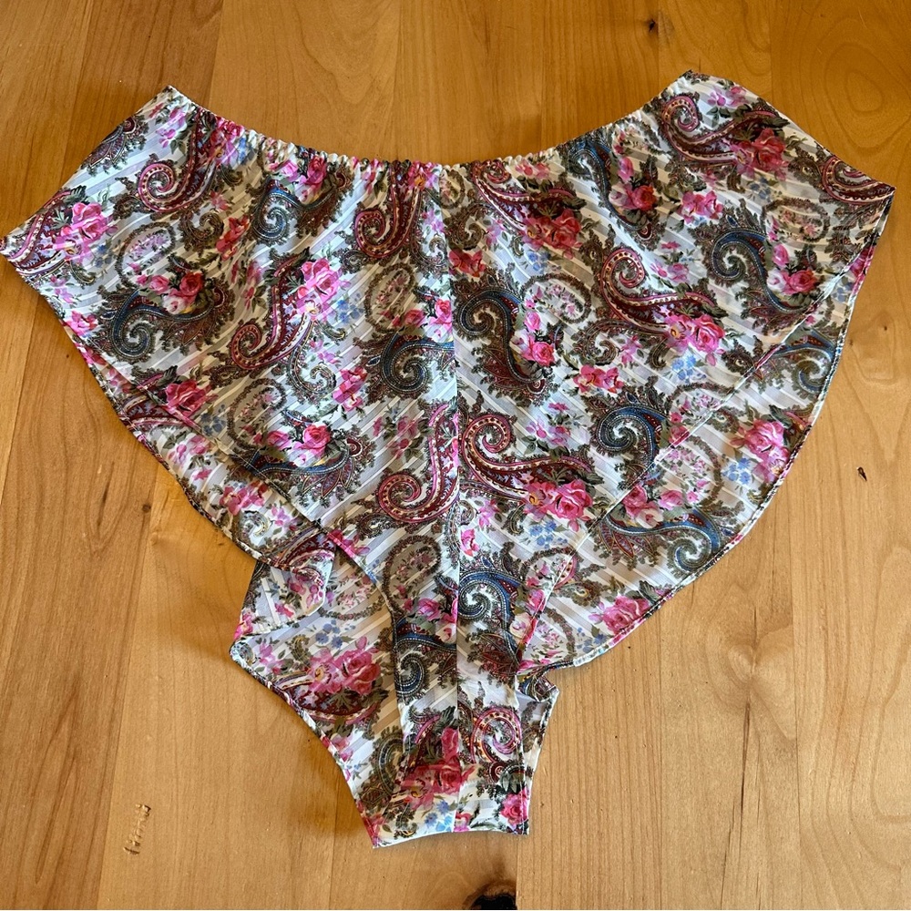 Victoria’s Secret Vintage Lingerie Bottoms Skimpy Floral Shorts